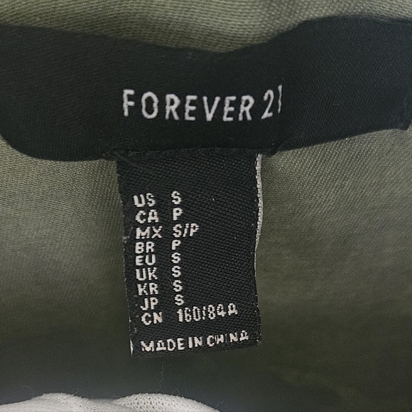 Forever 21 Camo Jacket Womens Small Green Cargo Drawstring Waist Snap Pockets - Picture 5 of 8